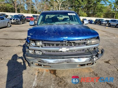 Piąte zdjęcie samochodu w środku: 2000 CHEVROLET SILVERADO K1500 VIN:2GCEK19TXY1236769 - miniatura