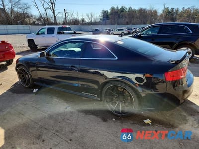 Drugie zdjęcie samochodu z przodu: 2014 AUDI RS5 VIN:WUAC6AFRXEA900688 - miniatura