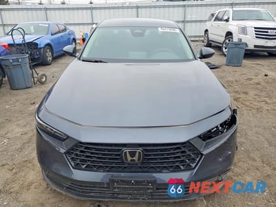 Piąte zdjęcie samochodu w środku: 2024 HONDA ACCORD LX VIN:1HGCY1F21RA031285 - miniatura