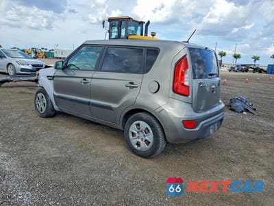 Drugie zdjęcie samochodu z przodu: 2013 KIA SOUL BASE VIN:KNDJT2A53D7609338 - miniatura