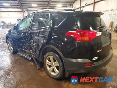 Drugie zdjęcie samochodu z przodu: 2015 TOYOTA RAV4 XLE VIN:2T3RFREV5FW382190 - miniatura
