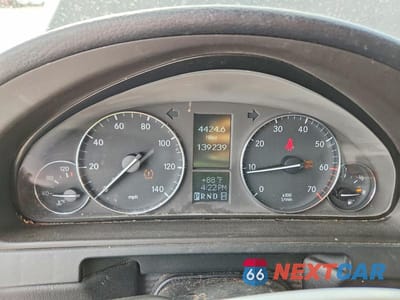 Zdjęcie 9 z 11 samochodu: 2011 MERCEDES-BENZ G 550 VIN:WDCYC3HF9BX190616 - miniatura