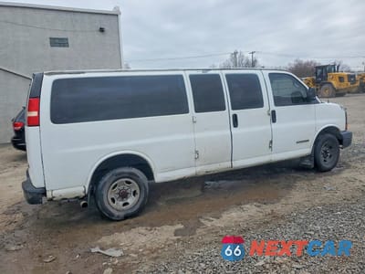 Trzecie zdjęcie samochodu z tyłu: 2006 GMC SAVANA G3500 VIN:1GJHG39U061129809 - miniatura