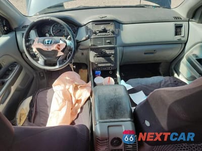 Zdjęcie 8 z 13 samochodu: 2005 HONDA PILOT EXL VIN:5FNYF18655B048408 - miniatura