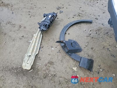 Zdjęcie 13 z 13 samochodu: 2025 FORD EXPLORER POLICE INTERCEPTOR VIN:1FM5K8AB8SGB04630 - miniatura