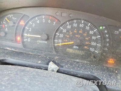 Zdjęcie 9 z 11 samochodu: 2000 TOYOTA TUNDRA SR5 VIN:5TBBT4410YS047024 - miniatura