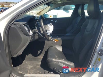 Zdjęcie 7 z 11 samochodu: 2024 VOLVO S60 CORE VIN:7JRL12FK5RG323125 - miniatura