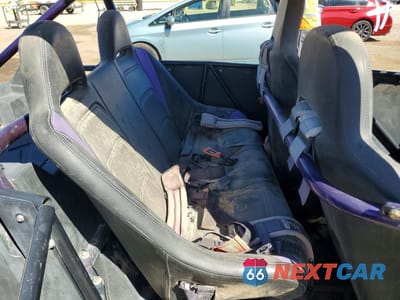 Zdjęcie 6 z 11 samochodu: 2013 POLARIS RZR 4 900 XP EPS VIN:4XAXT9EA8DF680428 - miniatura