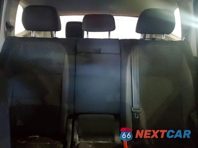 Zdjęcie 10 z 12 samochodu: 2020 VOLKSWAGEN TIGUAN S VIN:3VV1B7AX3LM150822 - miniatura