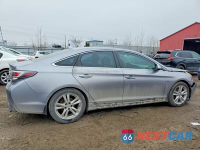 Trzecie zdjęcie samochodu z tyłu: 2016 HYUNDAI SONATA HYBRID SE VIN:KMHE24L12GA010279 - miniatura