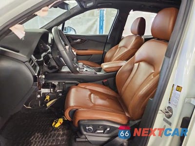 Zdjęcie 7 z 13 samochodu: 2018 AUDI Q7 PRESTIGE VIN:WA1VAAF72JD042221 - miniatura