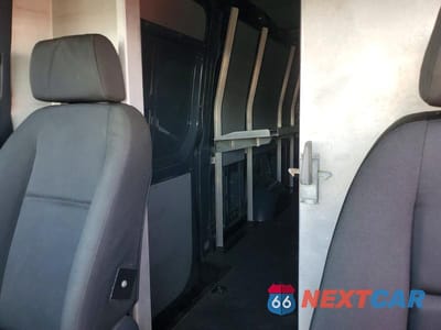 Zdjęcie 10 z 12 samochodu: 2019 MERCEDES BENZ SPRINTER 2500 VIN:WD4PF1CD4KP115945 - miniatura