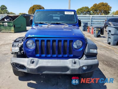Piąte zdjęcie samochodu w środku: 2018 JEEP WRANGLER SPORT VIN:1C4GJXAG2JW280163 - miniatura