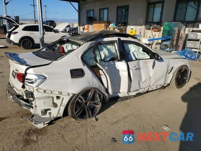 Trzecie zdjęcie samochodu z tyłu: 2016 BMW M3 VIN:WBS8M9C58GP966917 - miniatura