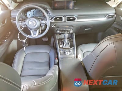 Zdjęcie 8 z 12 samochodu: 2025 MAZDA CX-5 PREMIUM PLUS VIN:JM3KFBEM1S0662422 - miniatura