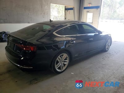 Trzecie zdjęcie samochodu z tyłu: 2019 AUDI A5 PREMIUM VIN:WAUANCF55KA063678 - miniatura