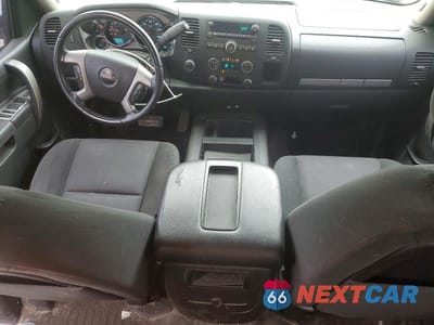 Zdjęcie 8 z 12 samochodu: 2013 GMC SIERRA K1500 SLE VIN:1GTR2VE74DZ299756 - miniatura