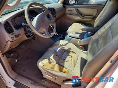 Zdjęcie 7 z 13 samochodu: 2002 TOYOTA SEQUOIA SR5 VIN:5TDZT34A62S109033 - miniatura