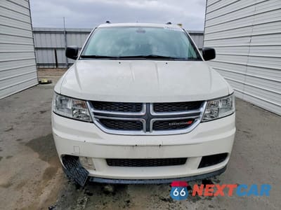 Piąte zdjęcie samochodu w środku: 2018 DODGE JOURNEY SE VIN:3C4PDCAB5JT509834 - miniatura
