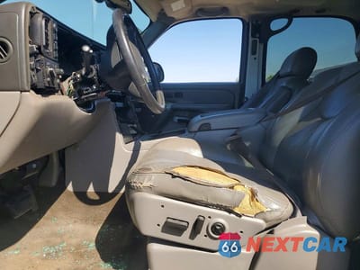 Zdjęcie 7 z 12 samochodu: 2005 CHEVROLET TAHOE K1500 VIN:1GNEK13T85R209864 - miniatura