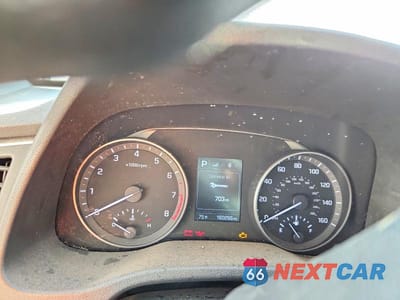 Zdjęcie 9 z 12 samochodu: 2018 HYUNDAI ELANTRA SEL VIN:5NPD84LF3JH333900 - miniatura