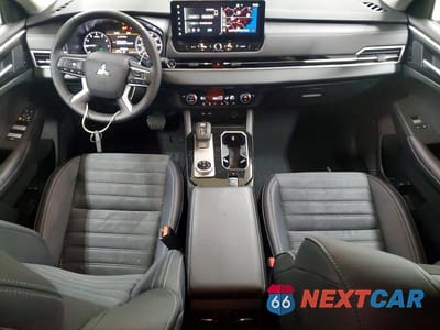 Zdjęcie 8 z 12 samochodu: 2025 MITSUBISHI OUTLANDER SE VIN:JA4J3VA82SZ044300 - miniatura