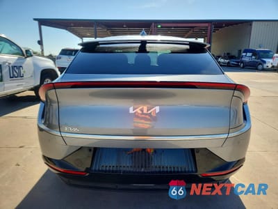 Zdjęcie 6 z 13 samochodu: 2024 KIA EV6 WIND VIN:KNDC34LA6R5193738 - miniatura