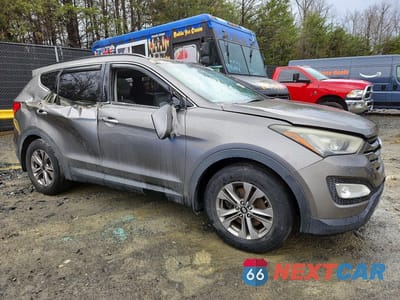 Czwarte zdjęcie samochodu z boku: 2015 HYUNDAI SANTA FE SPORT 2.4L VIN:5XYZU3LB5FG276204 - miniatura