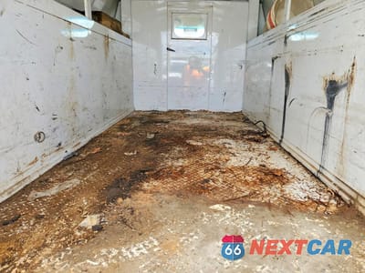 Zdjęcie 10 z 13 samochodu: 2012 CHEVROLET EXPRESS UTILITY / SERVICE TRUCK VIN:1GB0G2CG9C1129017 - miniatura