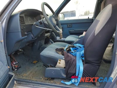 Zdjęcie 7 z 11 samochodu: 1990 TOYOTA 4RUNNER SR5 V6 VIN:JT3VN39W2L8005131 - miniatura