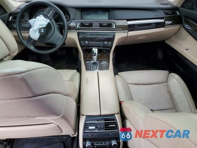 Zdjęcie 8 z 12 samochodu: 2010 BMW 750 LI XDRIVE VIN:WBAKC8C5XAC430220 - miniatura