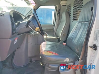 Zdjęcie 7 z 12 samochodu: 2001 FORD ECONOLINE E250 VAN VIN:1FTNE24LX1HB52393 - miniatura
