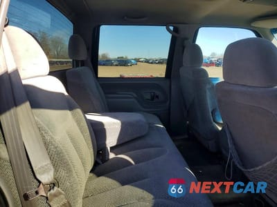 Zdjęcie 10 z 11 samochodu: 2000 CHEVROLET GMT-400 C3500 VIN:1GCGC33R2YF505211 - miniatura