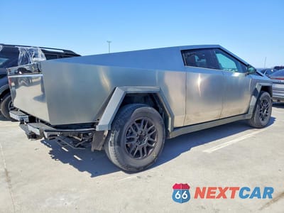Trzecie zdjęcie samochodu z tyłu: 2024 TESLA CYBERTRUCK VIN:7G2CEHED5RA050362 - miniatura