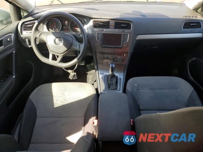 Zdjęcie 8 z 14 samochodu: 2016 VOLKSWAGEN E-GOLF SE VIN:WVWKP7AU7GW912954 - miniatura