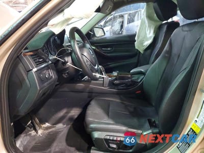 Zdjęcie 7 z 11 samochodu: 2014 BMW 328 XI VIN:WBA3B3G51ENR82445 - miniatura