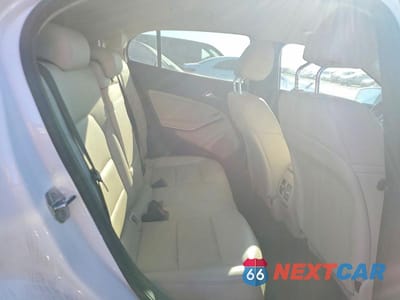 Zdjęcie 10 z 11 samochodu: 2020 MERCEDES-BENZ GLA 250 4MATIC VIN:WDCTG4GB2LJ651260 - miniatura