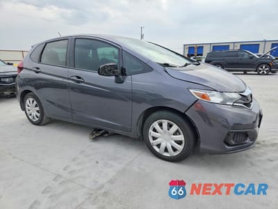 Czwarte zdjęcie samochodu z boku: 2019 HONDA FIT LX VIN:3HGGK5H49KM713770 - miniatura