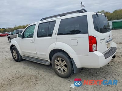 Drugie zdjęcie samochodu z przodu: 2010 NISSAN PATHFINDER VIN:5N1AR1NN4AC605526 - miniatura