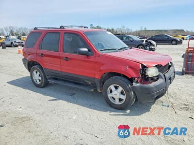 Czwarte zdjęcie samochodu z boku: 2003 FORD ESCAPE XLS VIN:1FMYU021X3KC76963 - miniatura