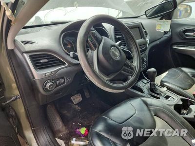 Zdjęcie 8 z 13 samochodu: 2019 JEEP CHEROKEE LATITUDE PLUS VIN:1C4PJLLB5KD221082 - miniatura