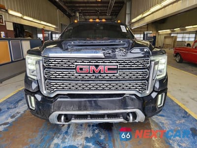 Piąte zdjęcie samochodu w środku: 2022 GMC SIERRA K2500 DENALI VIN:1GT49REYXNF195457 - miniatura