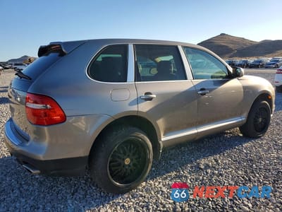 Trzecie zdjęcie samochodu z tyłu: 2008 PORSCHE CAYENNE VIN:WP1AA29P18LA14141 - miniatura