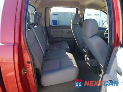 Zdjęcie 10 z 12 samochodu: 2007 DODGE DAKOTA QUAD SLT VIN:1D7HE48K57S117692 - miniatura