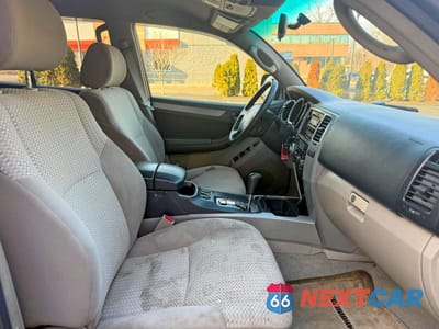 Piąte zdjęcie samochodu w środku: 2006 TOYOTA 4RUNNER SR5 VIN:JTEBU14RX60098955 - miniatura