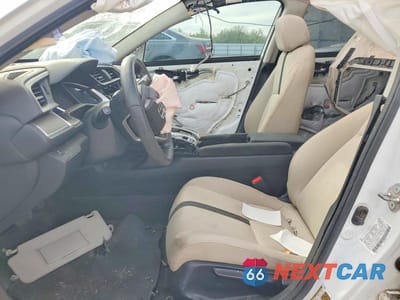 Zdjęcie 7 z 11 samochodu: 2017 HONDA CIVIC EX VIN:2HGFC1F39HH659258 - miniatura