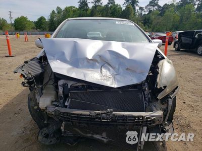 Piąte zdjęcie samochodu w środku: 2013 HONDA FIT SPORT VIN:JHMGE8H50DC041035 - miniatura