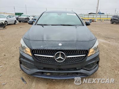 Piąte zdjęcie samochodu w środku: 2017 MERCEDES-BENZ CLA 250 VIN:WDDSJ4EBXHN417511 - miniatura