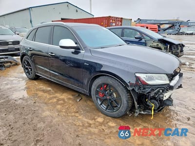 Czwarte zdjęcie samochodu z boku: 2016 AUDI SQ5 TECHNIK VIN:WA1LCAFP1GA108950 - miniatura