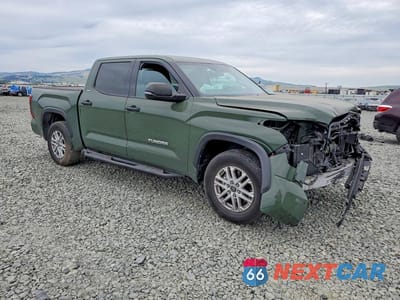 Czwarte zdjęcie samochodu z boku: 2022 TOYOTA TUNDRA SR5 VIN:5TFLA5AB5NX013042 - miniatura